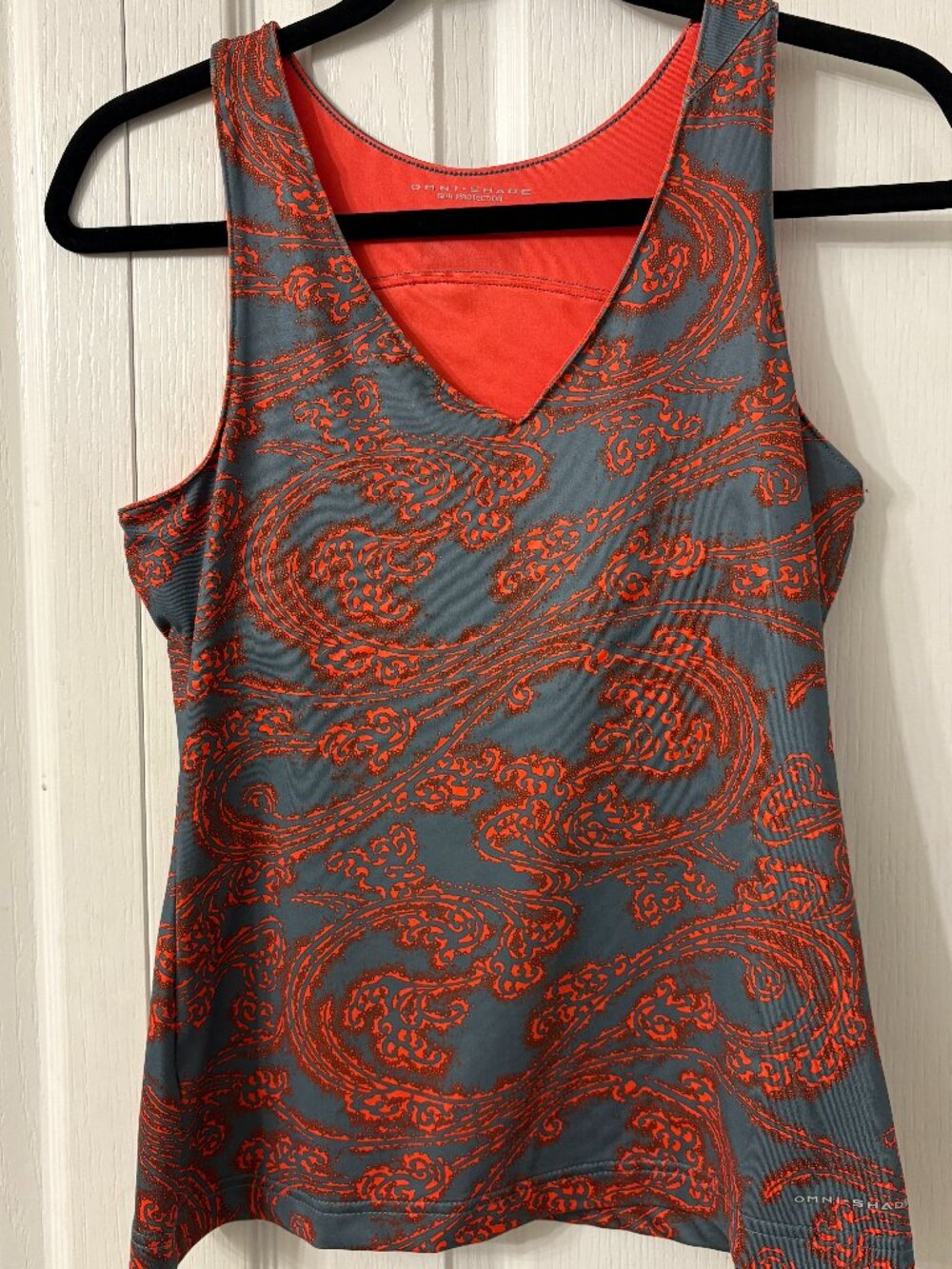 Columbia Omni-Wick women's activewear tank top with bra shelf